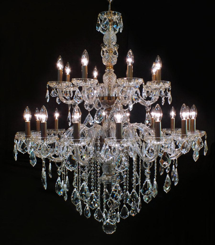 Conheça os diferentes tipos de lustres 