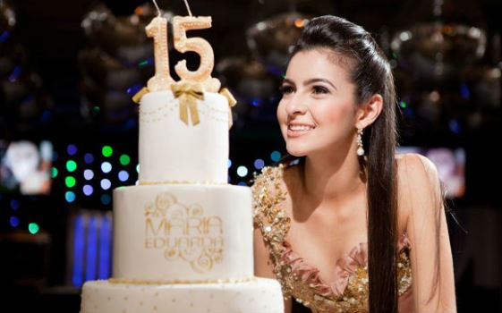 Transporte de debutante e seus encantos