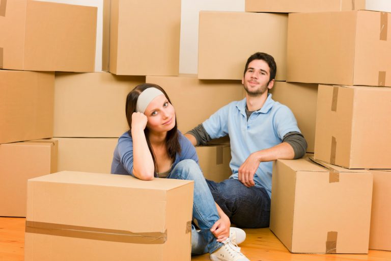 Se ajeitando pra mudar