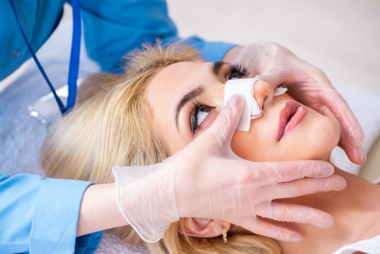 Sabe a diferença entre rinoplastia e rinomodelação? Entenda Sabe a diferença entre rinoplastia e rinomodelação? Entenda